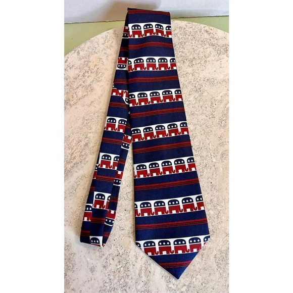 Deborah Men's Navy & Red Polyester Elephant Allover Print Man Made Neck Tie - Picture 1 of 7